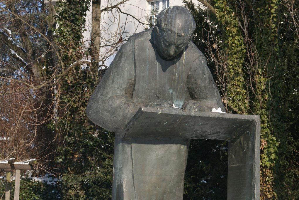 Caesariusdenkmal in Königswinter-Oberdollendorf