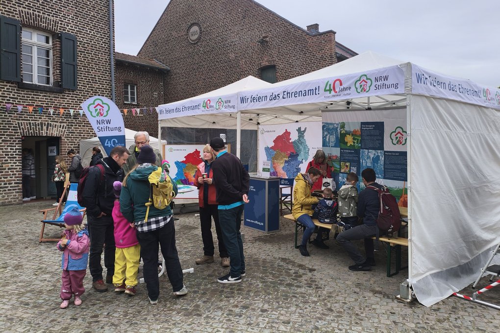 Hofmarkt auf Haus Bürgel am 17.05.2026